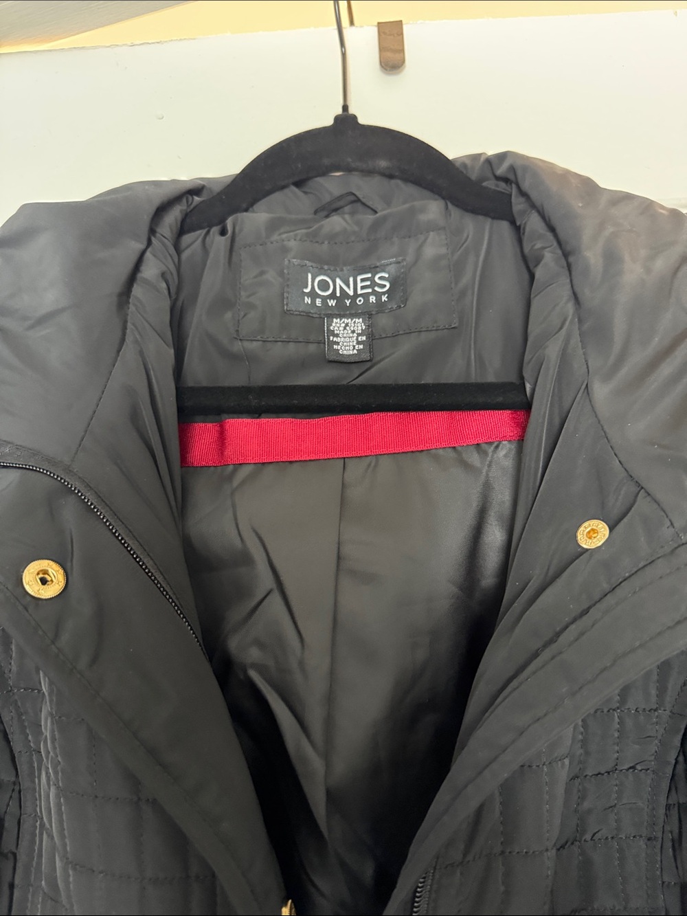 Jones New York Black Quilted Women's Coat with Red Trim